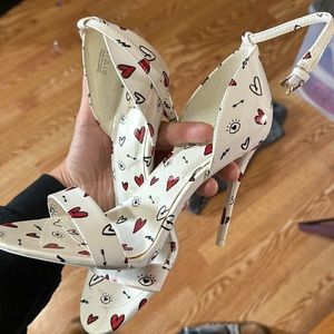 Aldo Valentines day strappy heal